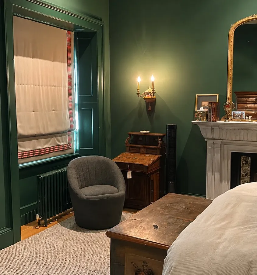 Dark green bedroom repaint with period fireplace, New Town, Edinburgh