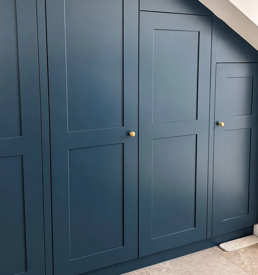 Hand-painted, fitted eaves wardrobe in navy blue, Edinburgh